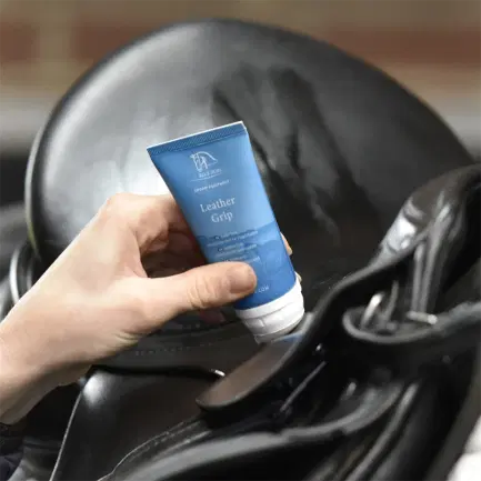 Blue Horse Leather Grip 50 ml Outlet