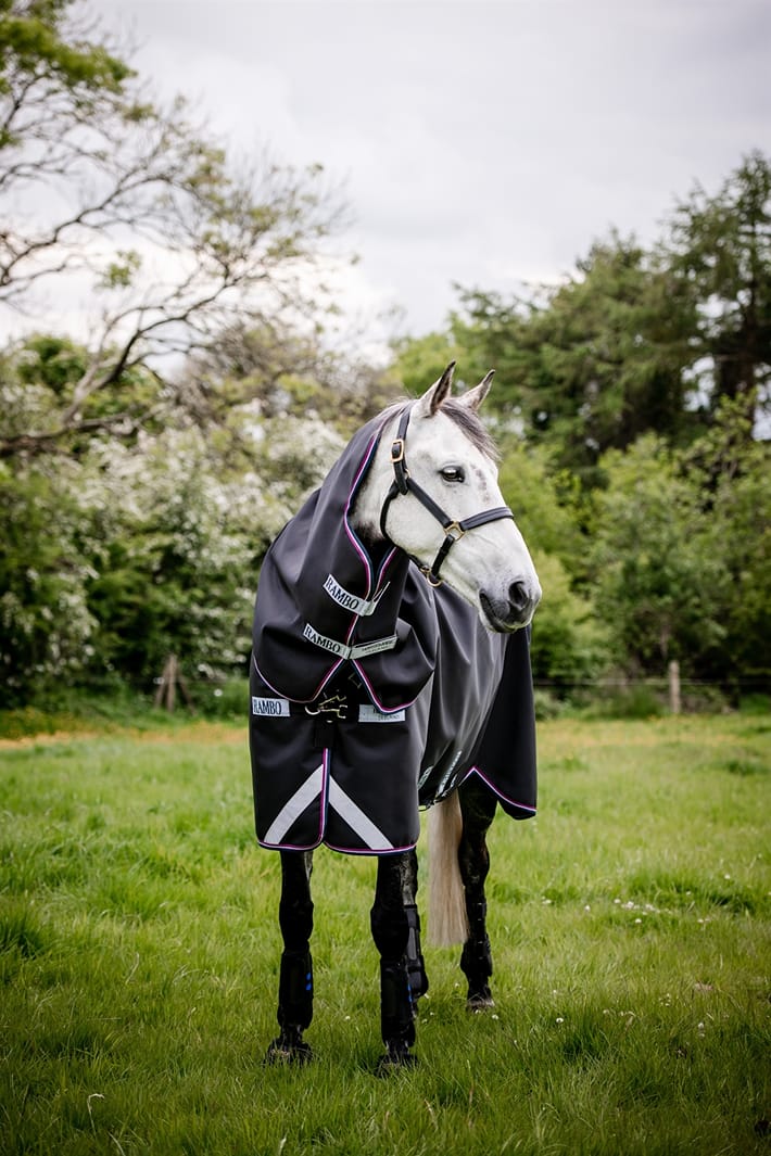Horseware Rambo Supreme medium 1680D met Vari-Layer 250 gram