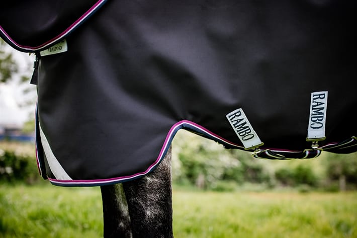 Horseware Rambo Supreme medium 1680D met Vari-Layer 250 gram