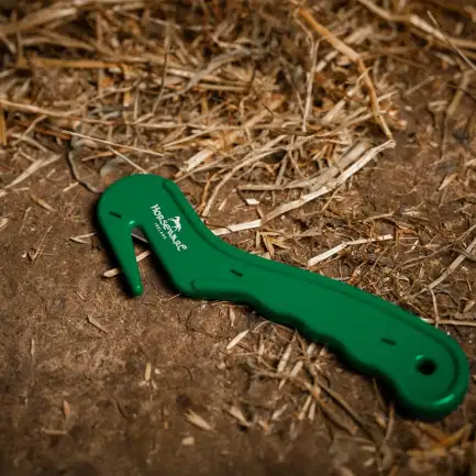 Horseware Yard Knife