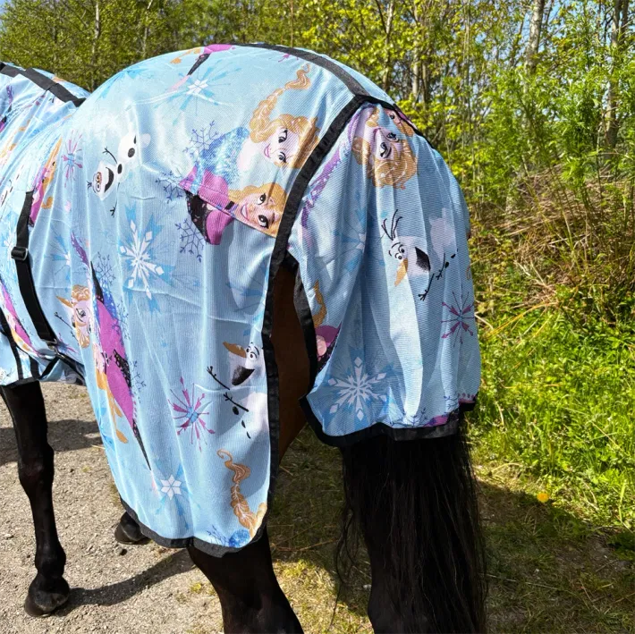 Blauw met motief