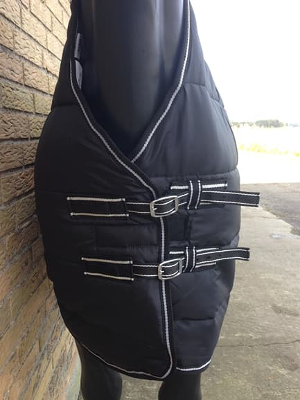 AB Staldeken Black High Neck 300 gram