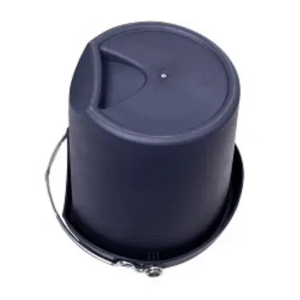 ONE Equestrian Emmer 18 liter VE5